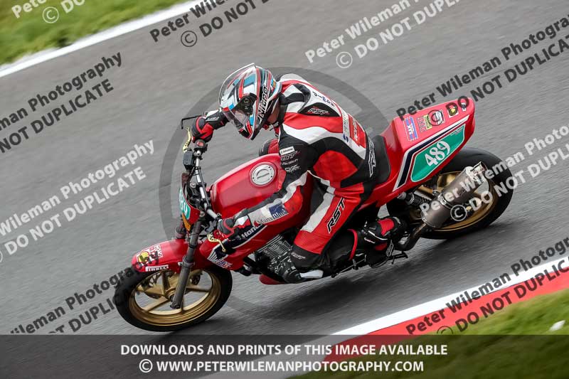 cadwell no limits trackday;cadwell park;cadwell park photographs;cadwell trackday photographs;enduro digital images;event digital images;eventdigitalimages;no limits trackdays;peter wileman photography;racing digital images;trackday digital images;trackday photos